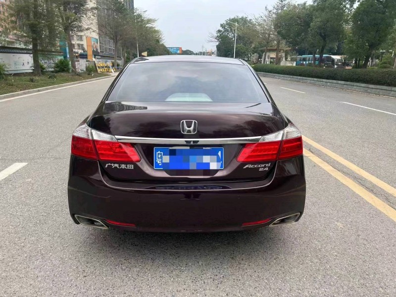 汕头14年本田雅阁9