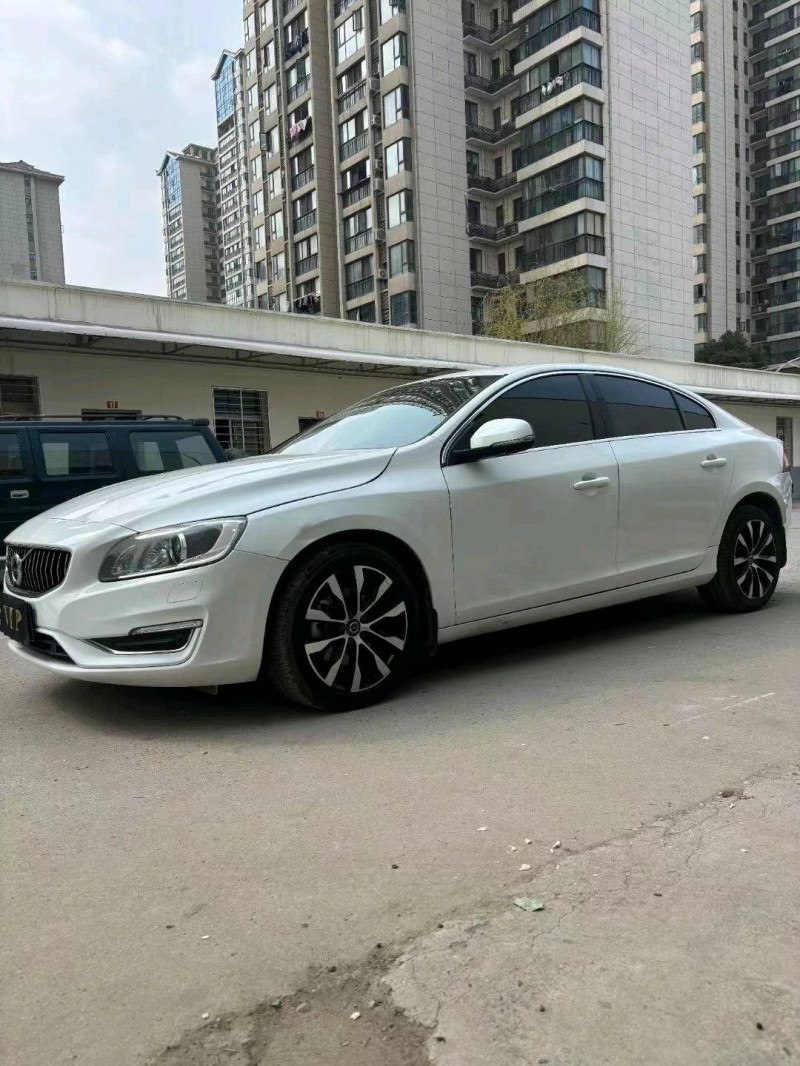 鄂州20年沃爾沃S60L3