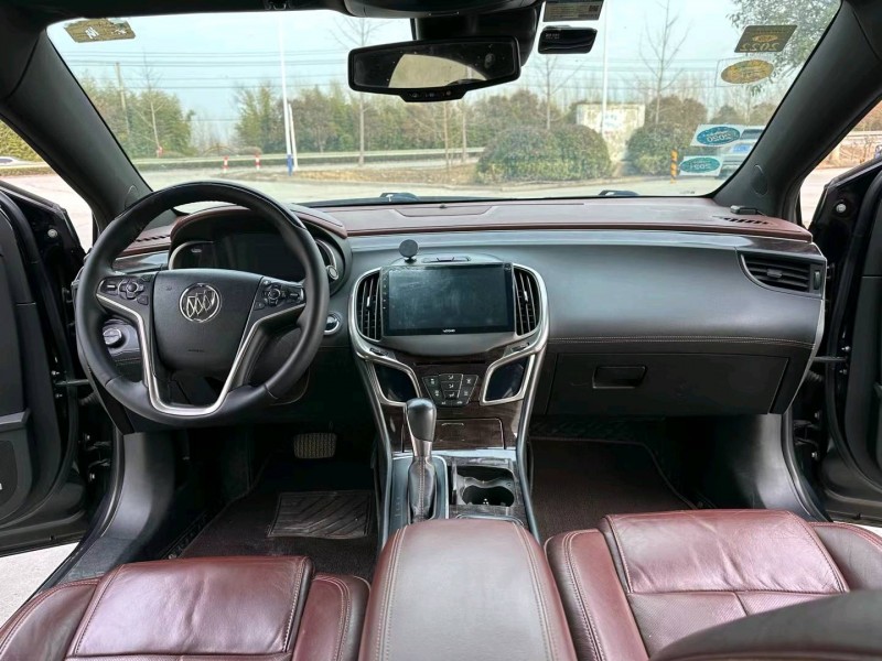 徐州14年别克君越5