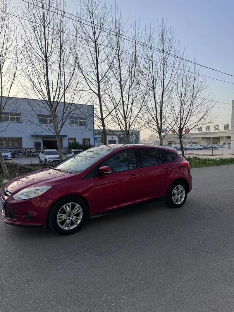 菏泽14年福特福克斯3