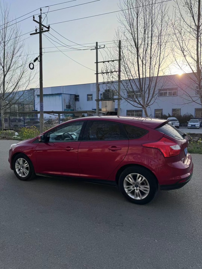 菏泽14年福特福克斯7