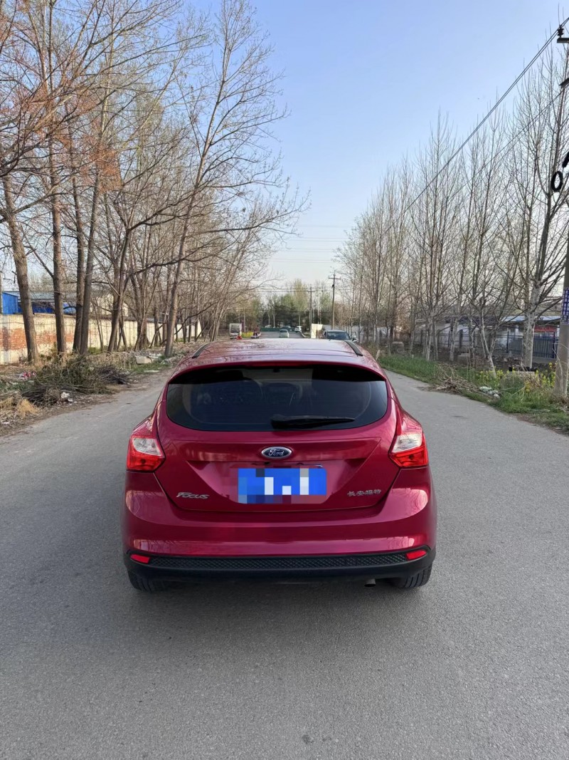 菏泽14年福特福克斯9