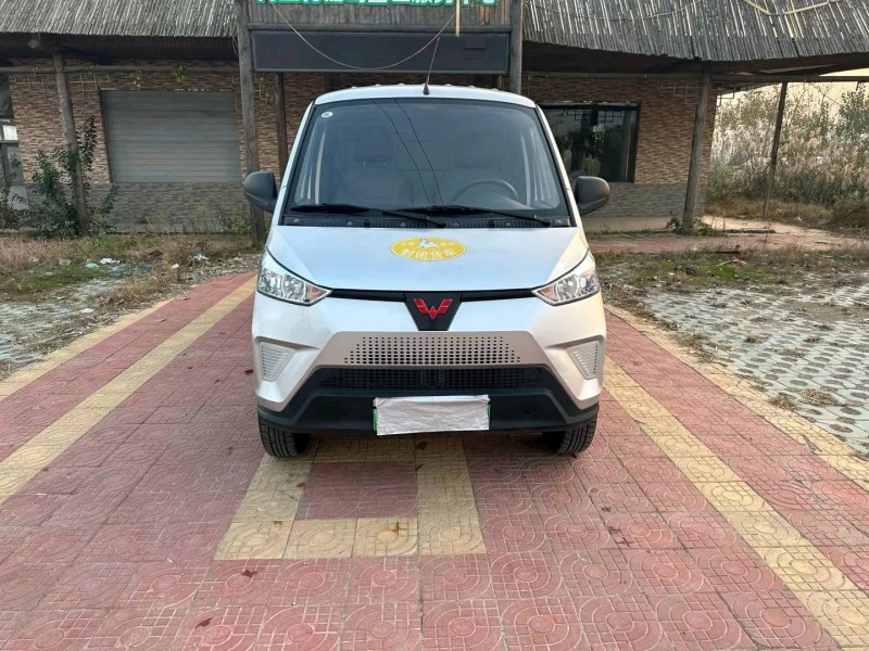 徐州22年五菱汽車榮光1