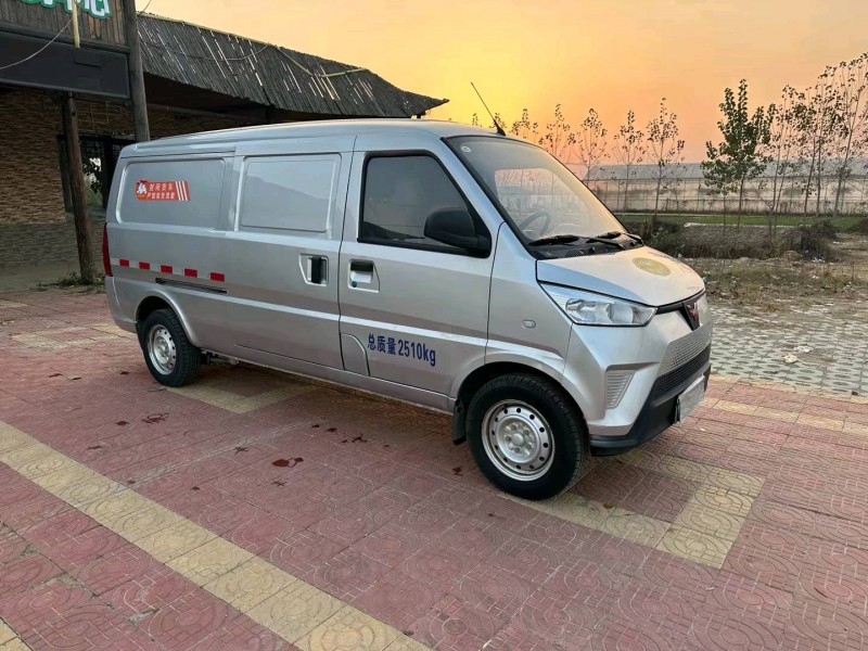 徐州22年五菱汽車榮光2