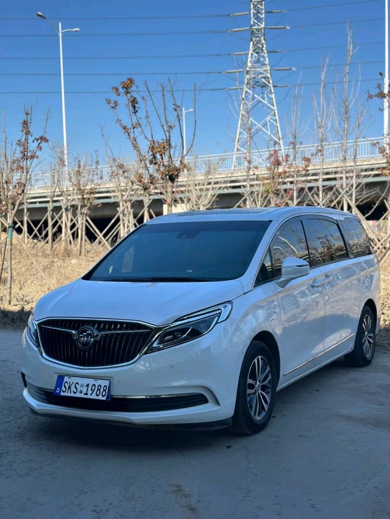 青岛21年别克GL83