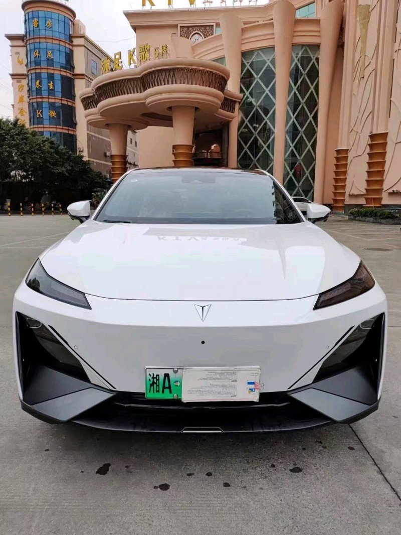 珠海23年長安汽車深藍1