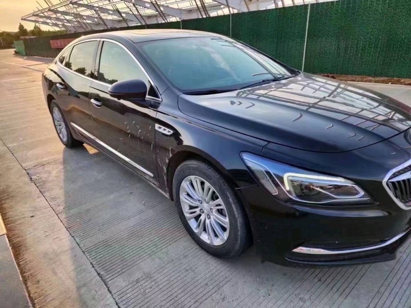 东营17年别克君越2