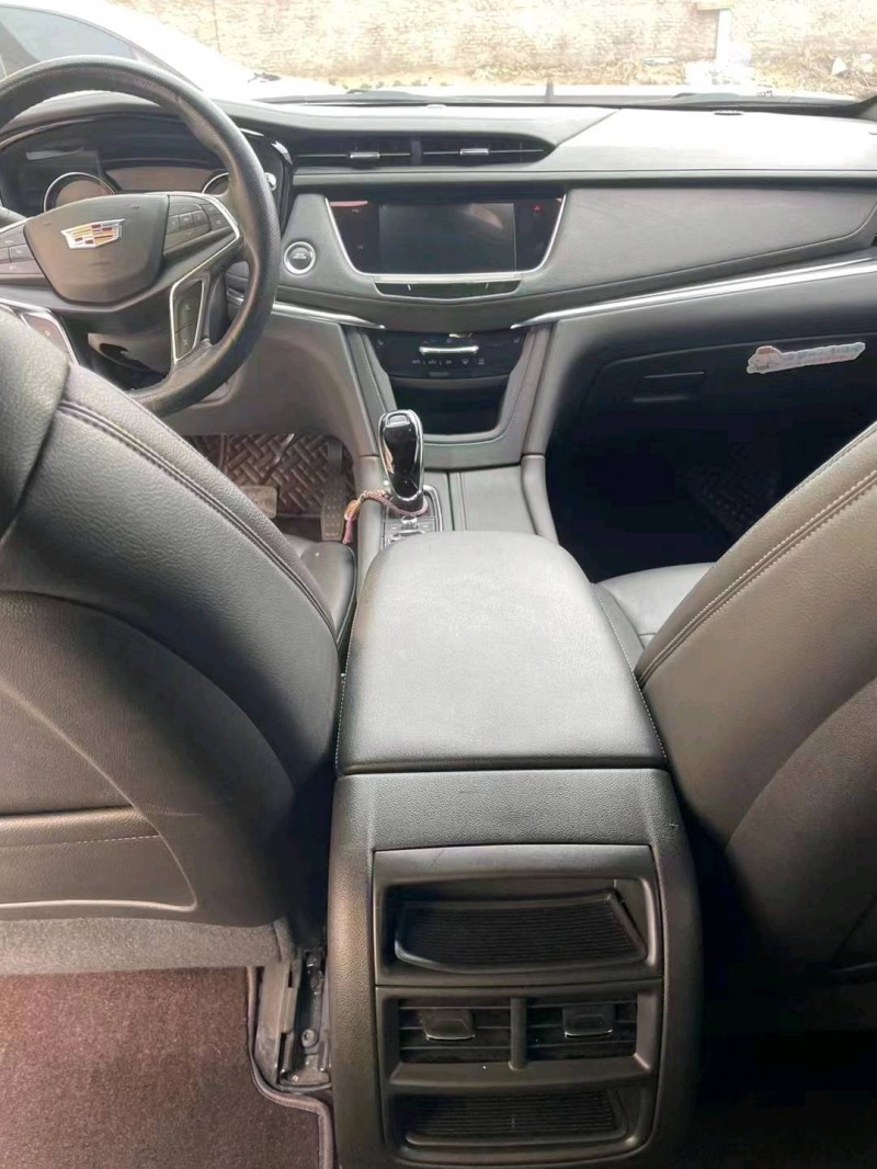 宜昌22年凱迪拉克XT56