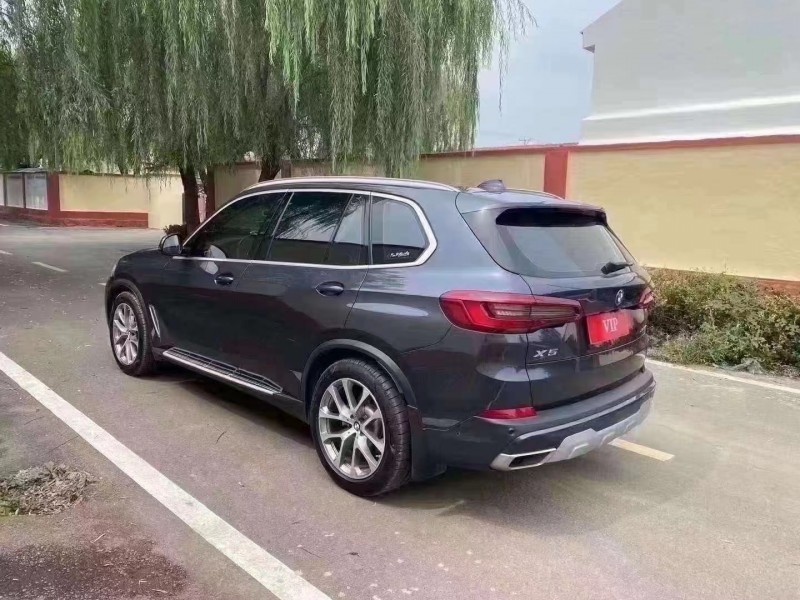 青岛20年宝马X54