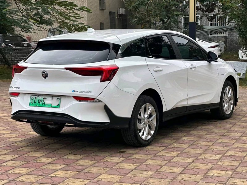 汕头23年别克微蓝7