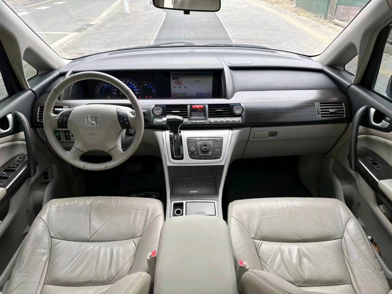 汕头13年本田艾力绅4