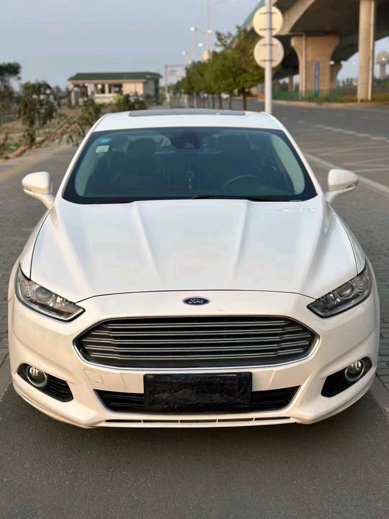 汕头16年福特蒙迪欧1