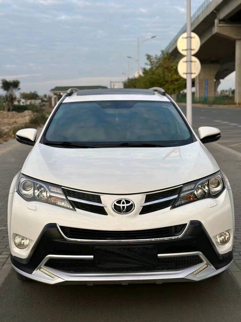 汕头14年丰田RAV4荣放1