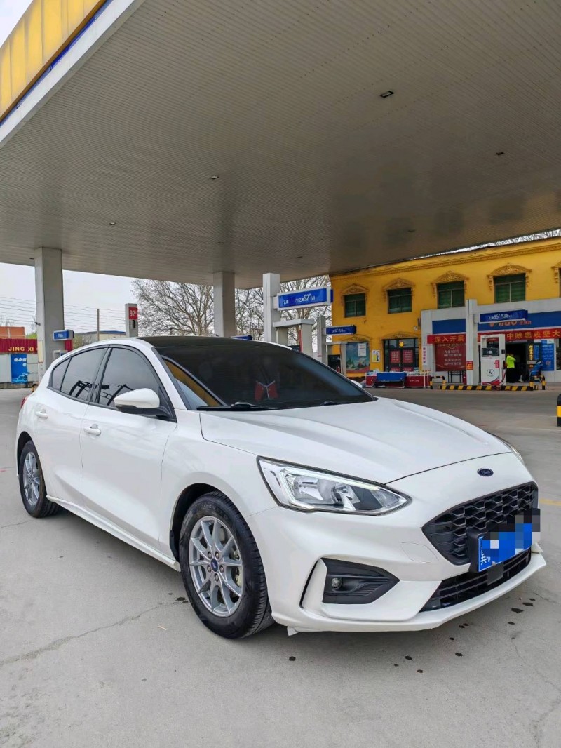保定21年福特福克斯2