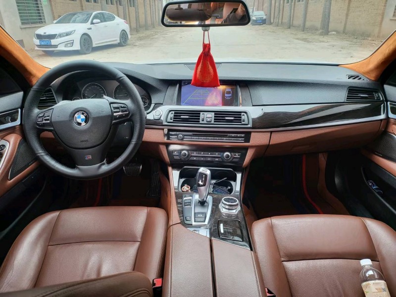 保定15年宝马5系6