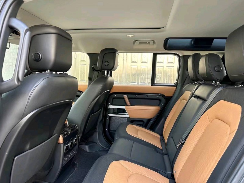 东营22年路虎卫士5