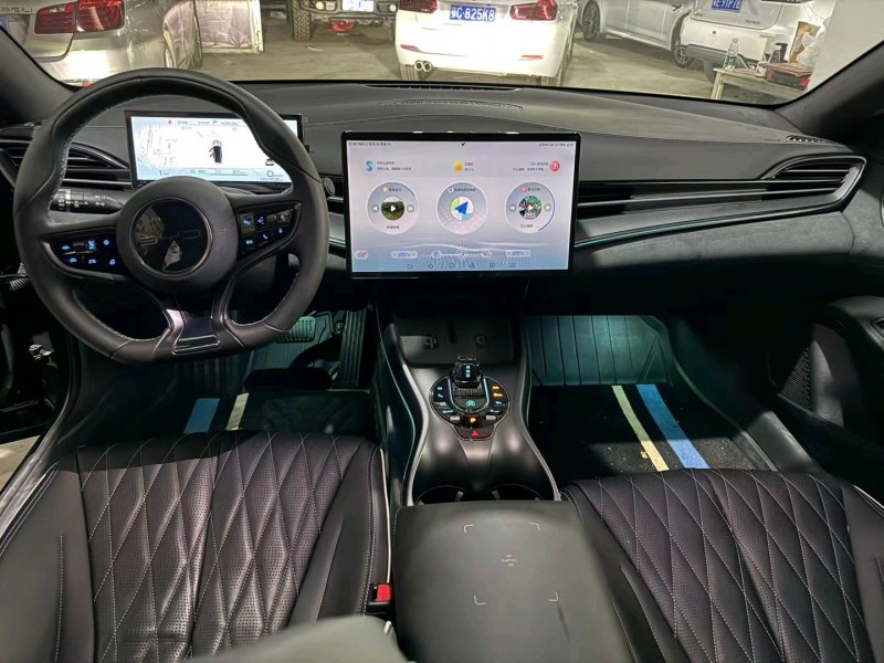广州23年比亚迪海豹4