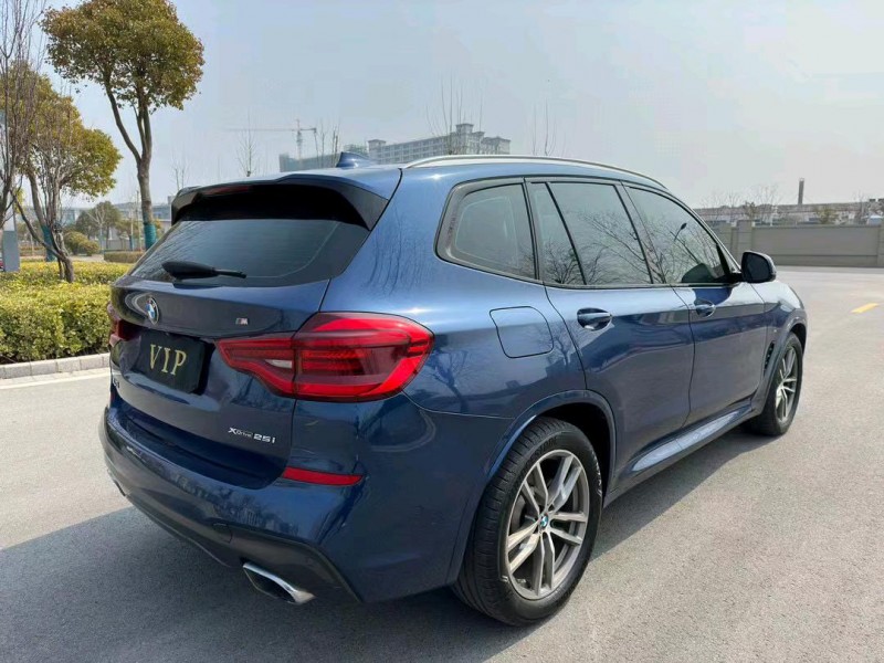 盐城19年宝马X39