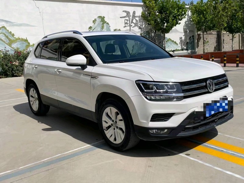 保定19年大众途岳2