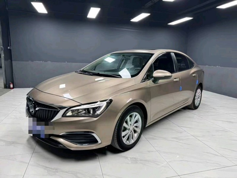 成都18年别克威朗2