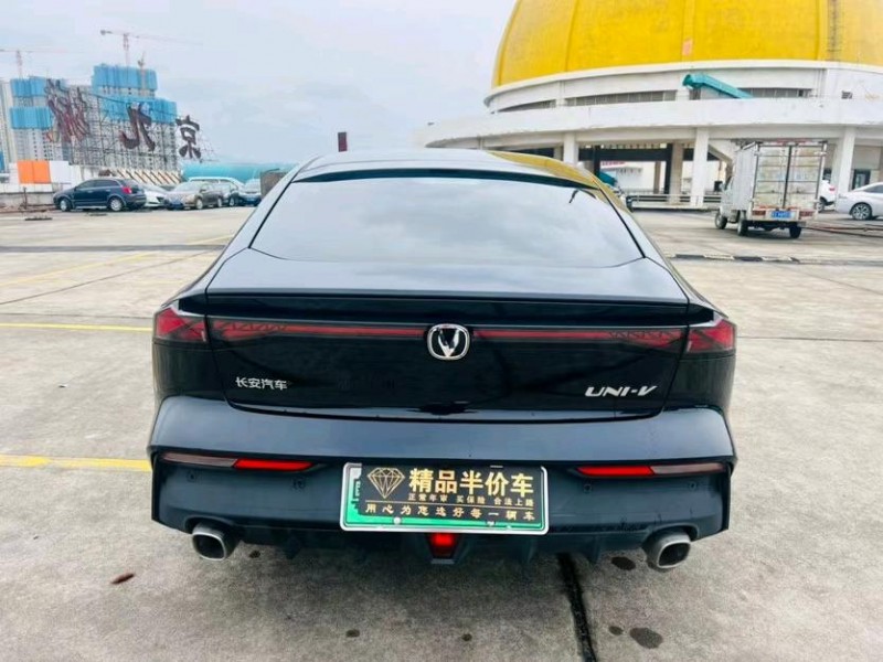 东莞23年长安汽车UNI-V5