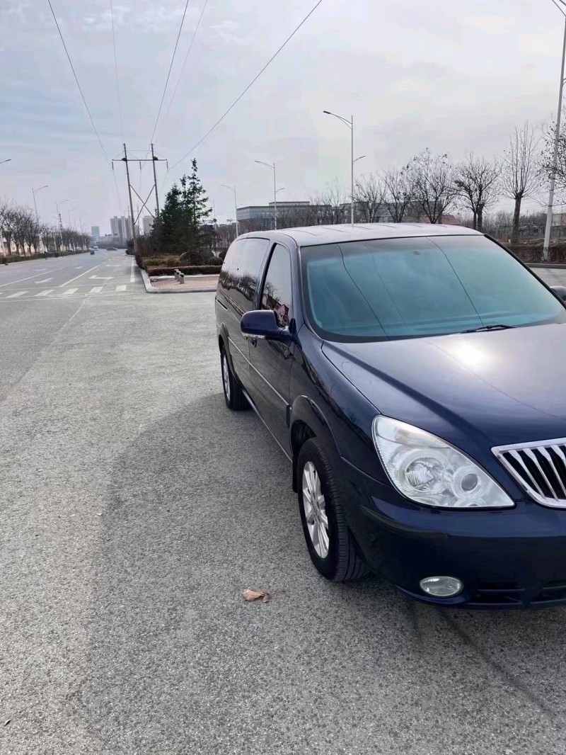 淄博16年别克GL82