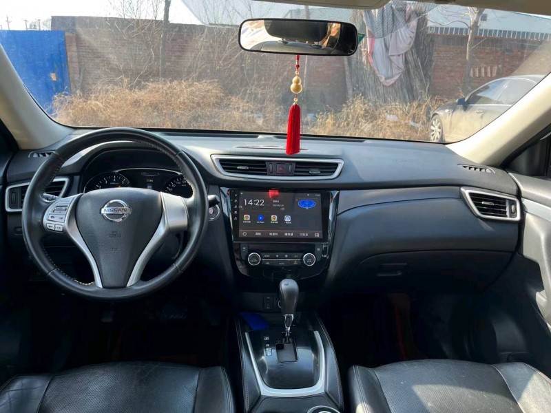 保定15年日产奇骏6