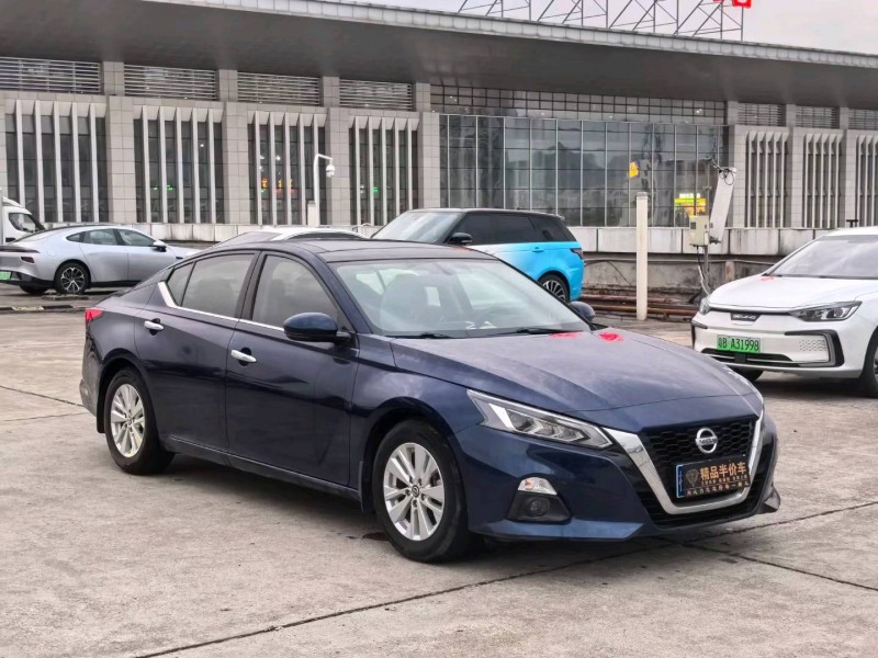 东莞20年日产天籁3