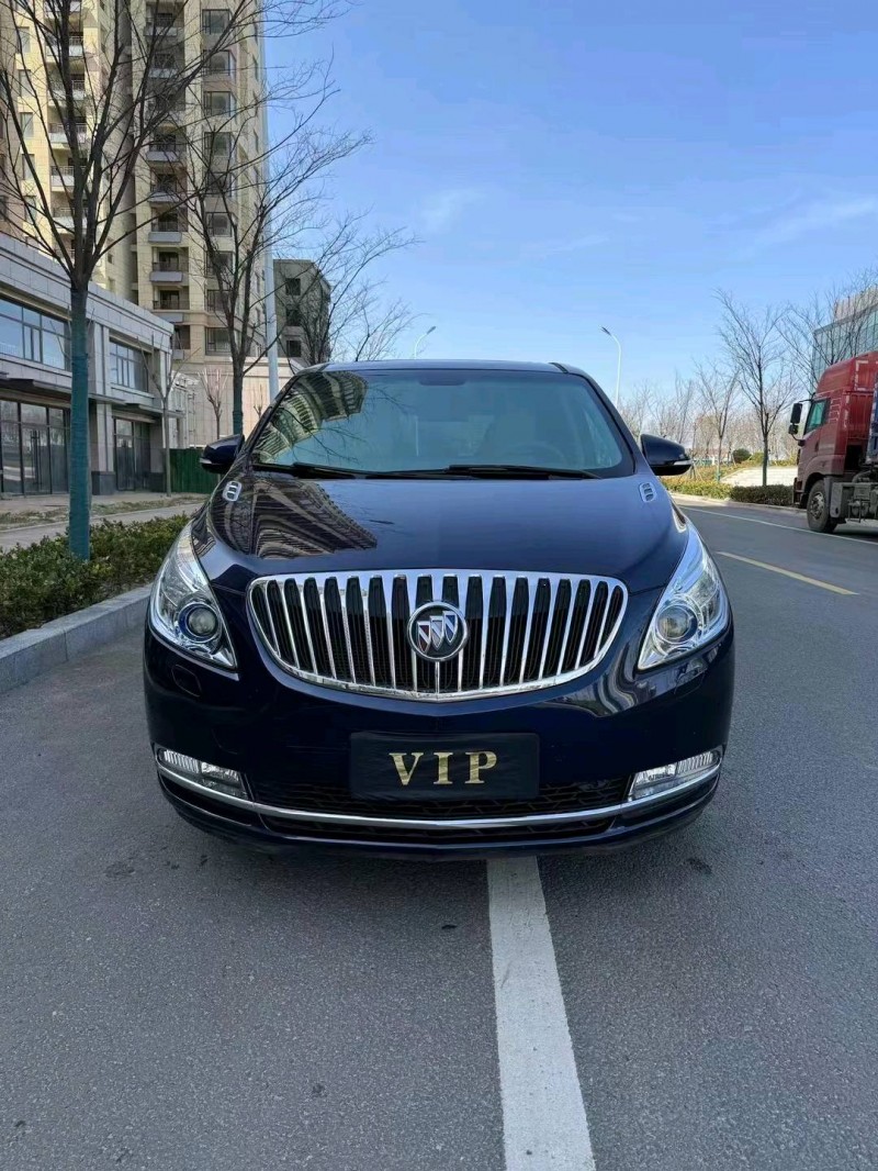 枣庄12年别克GL81