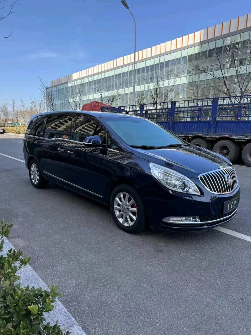 枣庄12年别克GL86