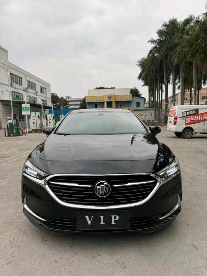 东莞21年别克君越1