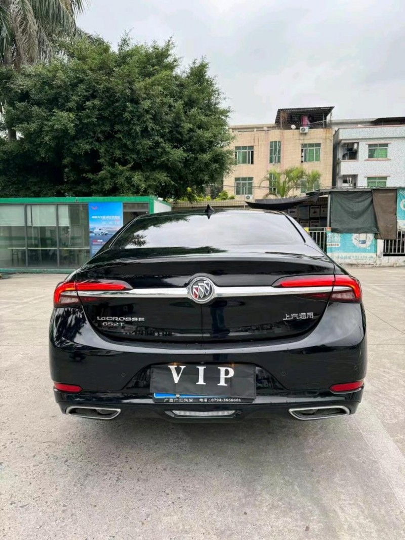 东莞21年别克君越5