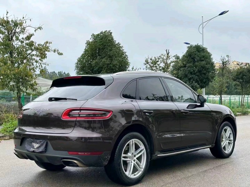 梧州18年保時捷Macan7