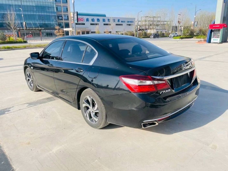 枣庄17年本田雅阁6