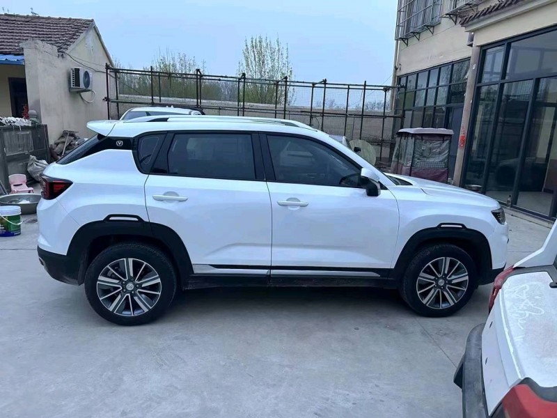 济宁20年长安汽车CS352