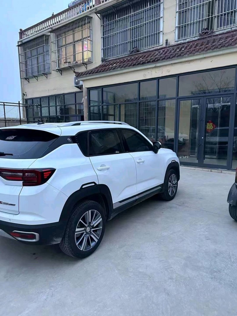 济宁20年长安汽车CS353