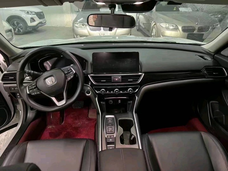 珠海21年本田雅阁4