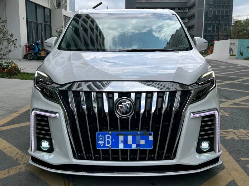 珠海20年别克GL81