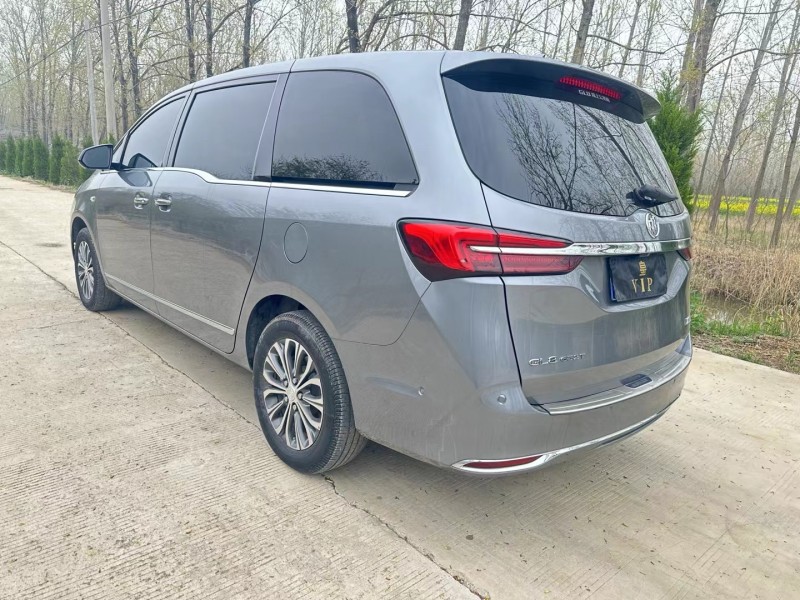 徐州21年别克GL84