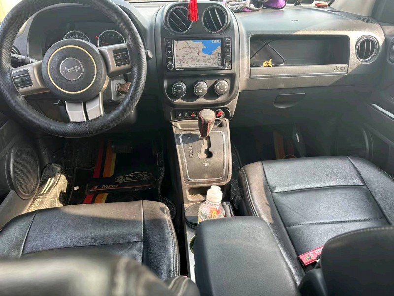 东营12年Jeep指南者3