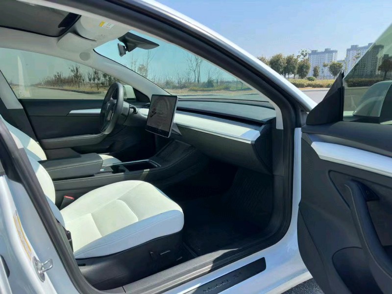 鹽城22年特斯拉MODEL 35