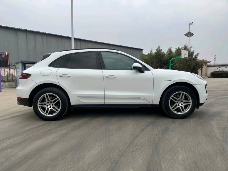 枣庄18年保时捷Macan7