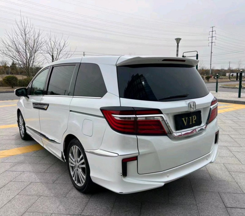 盐城16年本田艾力绅9