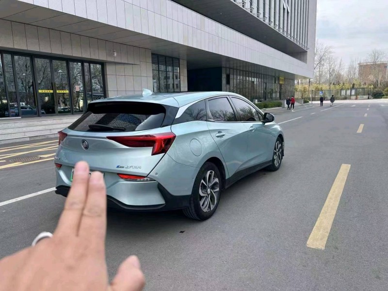 东营23年别克velite63