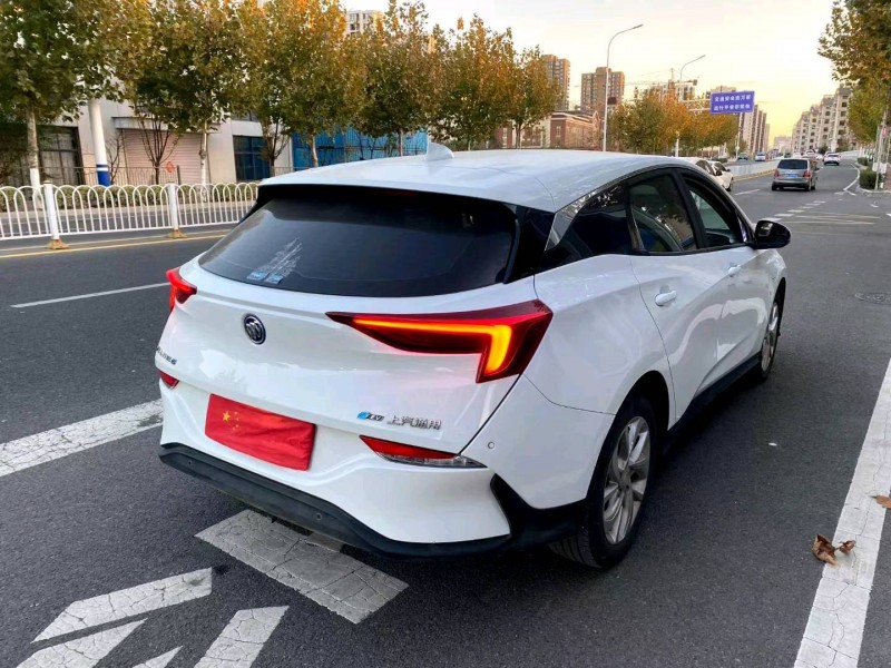 枣庄22年别克velite65