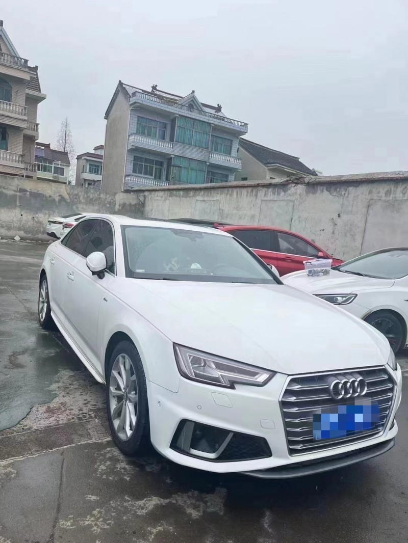 嘉興19年奧迪A4L3