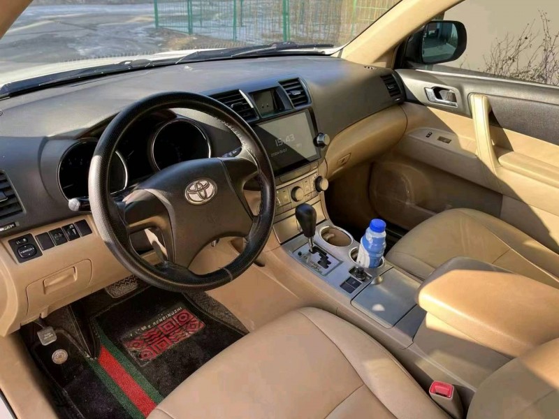 廊坊12年丰田汉兰达6