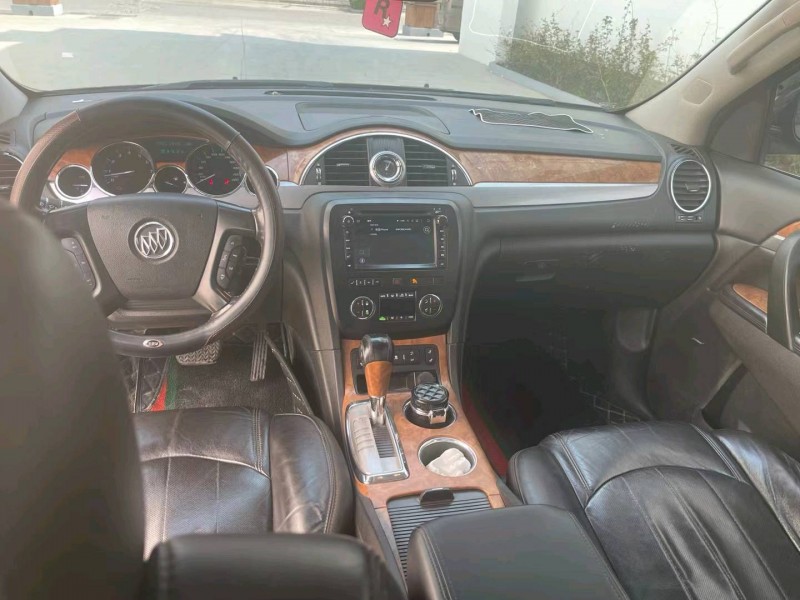 廊坊12年别克昂科雷6