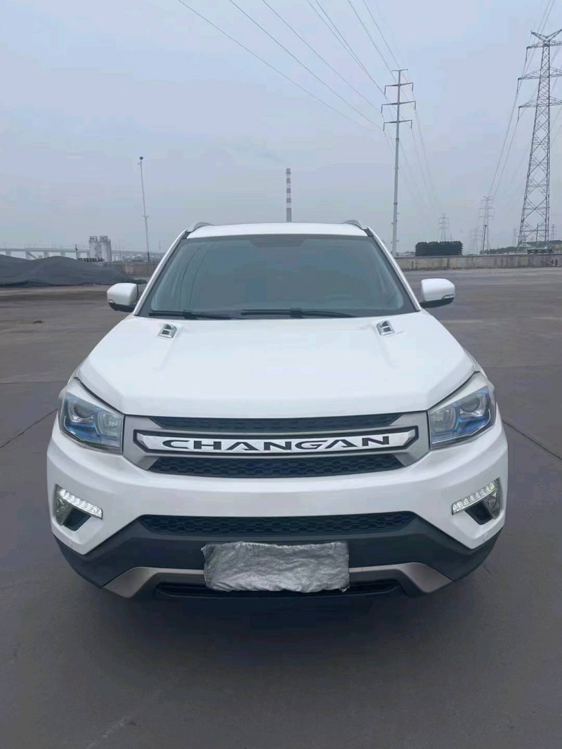 常州18年長安汽車CS751