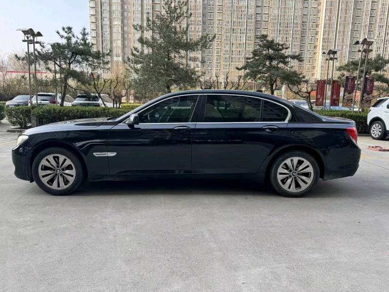 廊坊10年宝马7系4